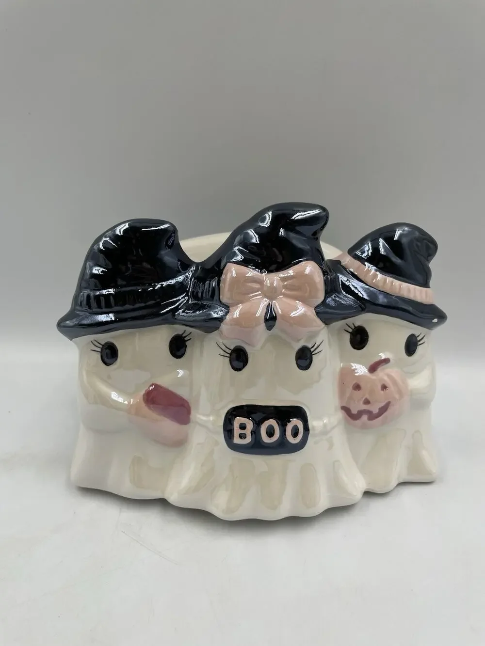 Little Village Transpac Pinkoween Ghost Trio with Witch Hats Napkin Holder NEW